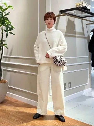 23区 伊藤 コーディネート画像