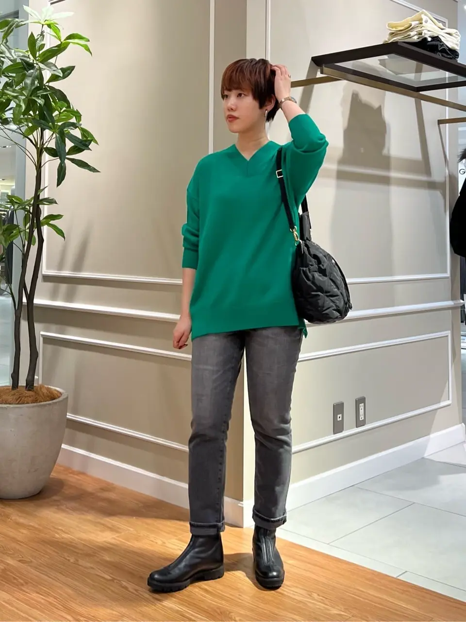 23区 伊藤 コーディネート画像