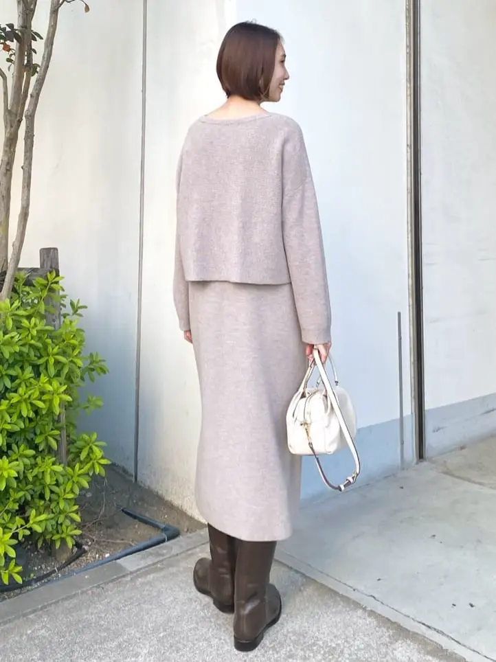 23区 秋葉 コーディネート画像