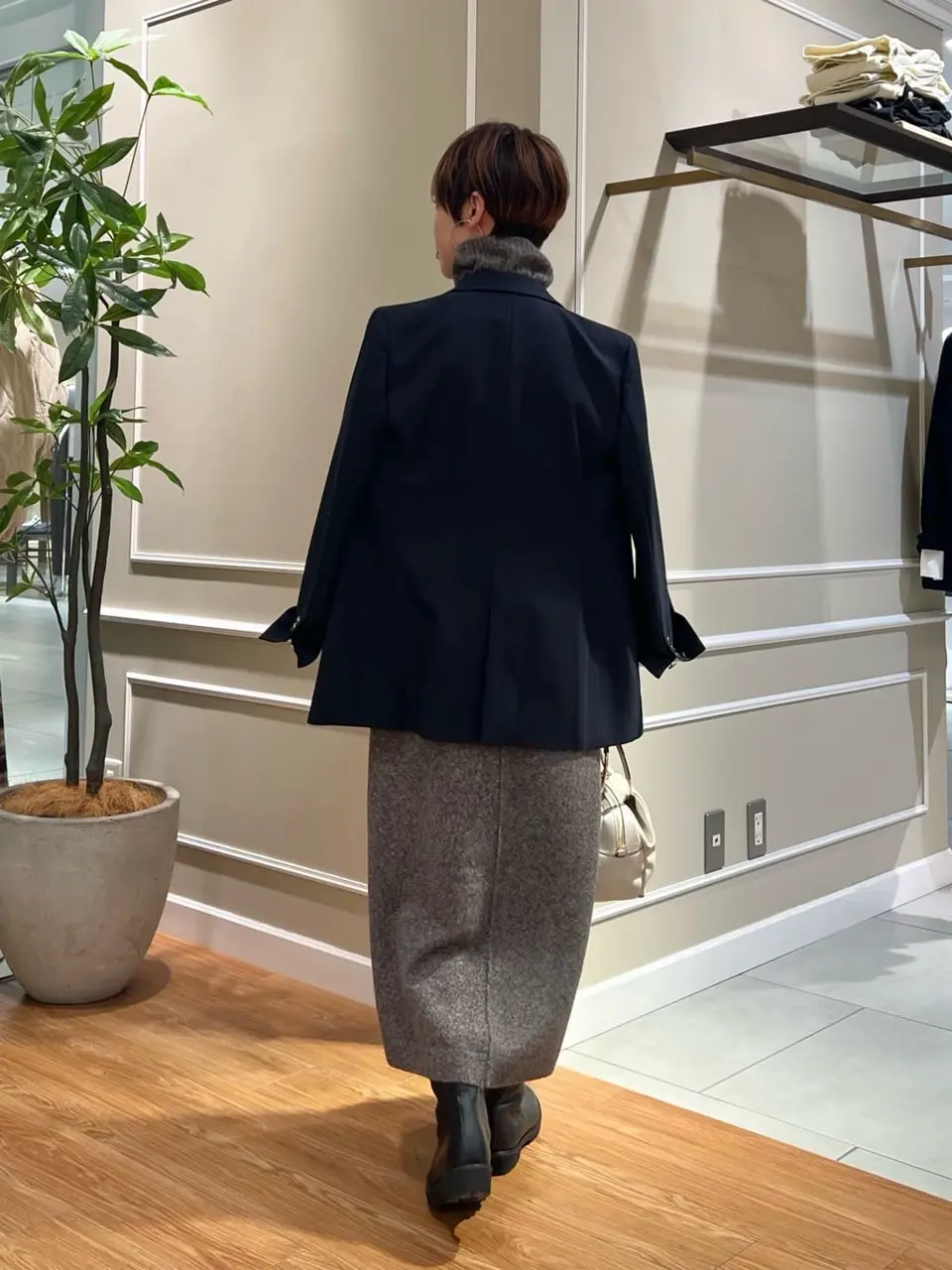 23区 伊藤 コーディネート画像