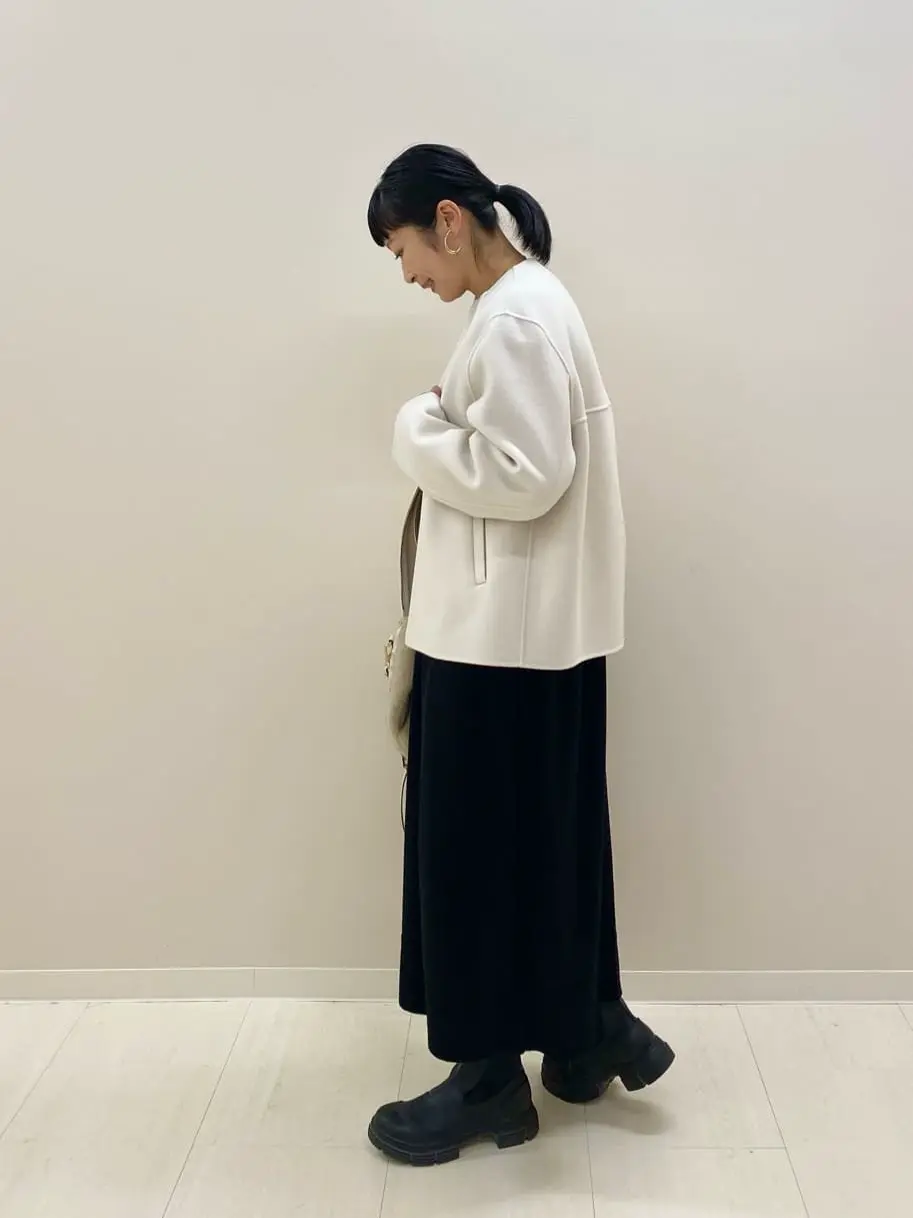 23区 岡本 コーディネート画像