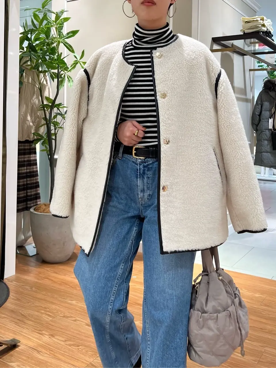 23区 伊藤 コーディネート画像