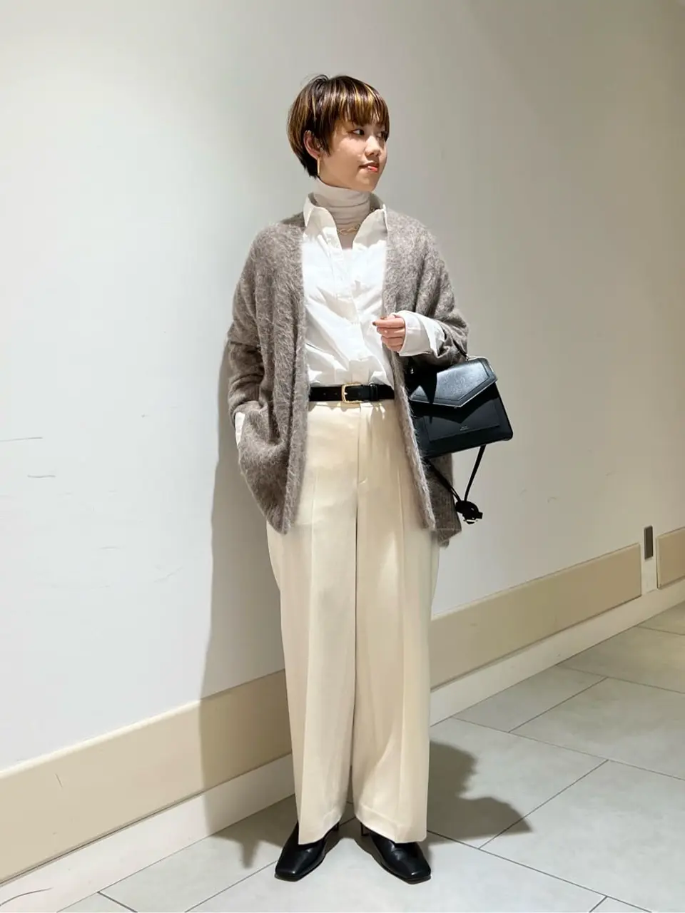 23区 伊藤 コーディネート画像