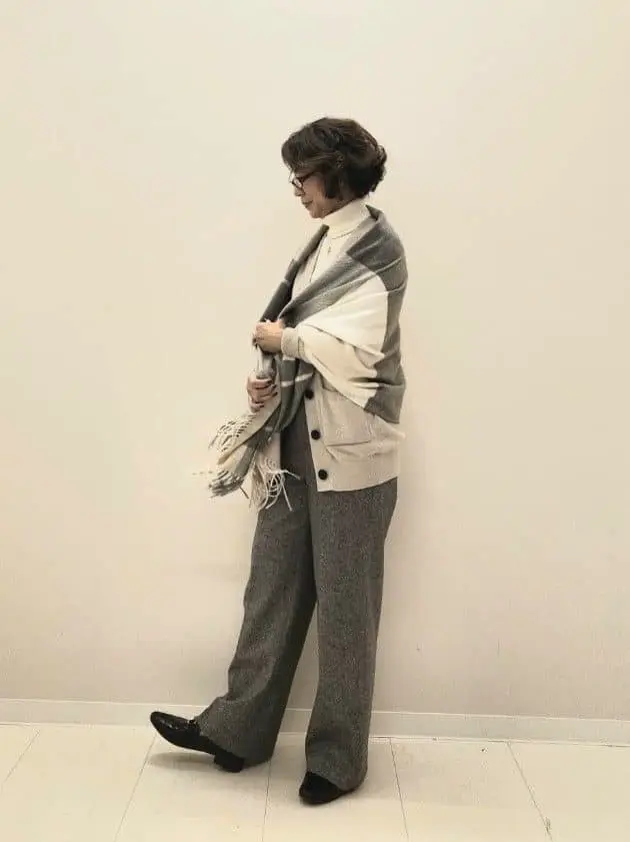 23区 金子 コーディネート画像