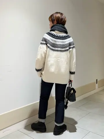 23区 伊藤 コーディネート画像