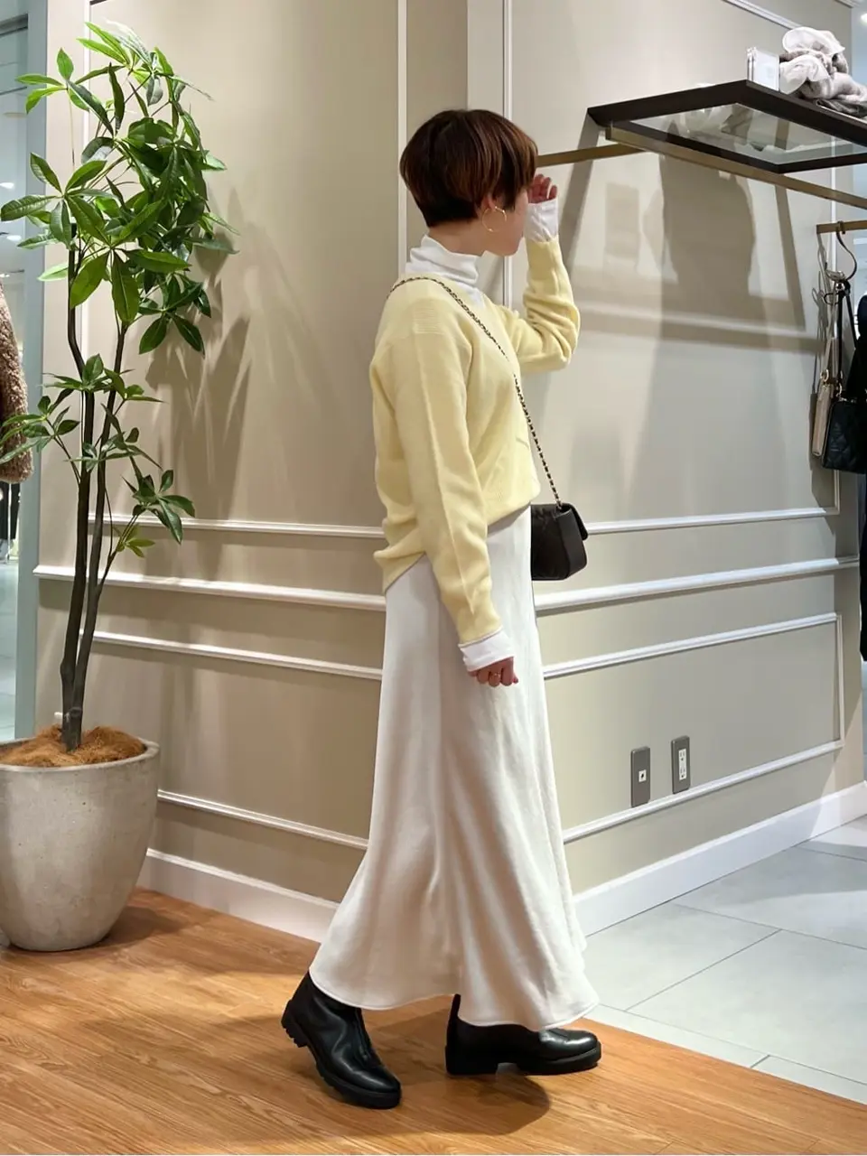 23区 伊藤 コーディネート画像