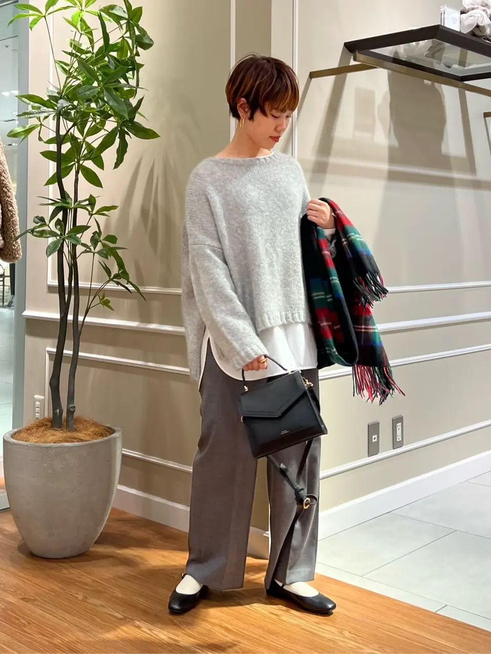 23区 伊藤 コーディネート画像