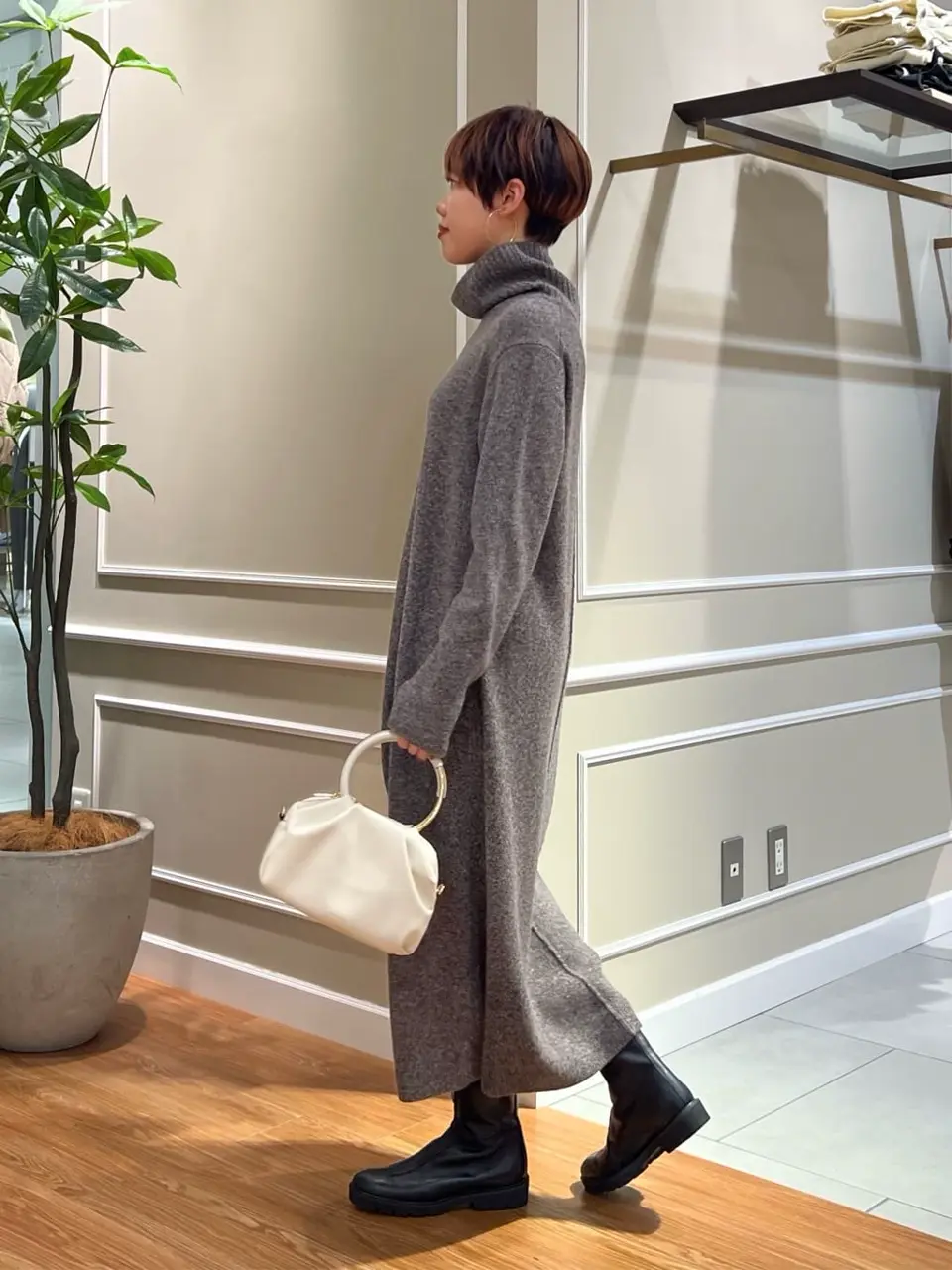 23区 伊藤 コーディネート画像