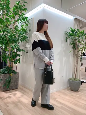 23区 犬塚 コーディネート画像