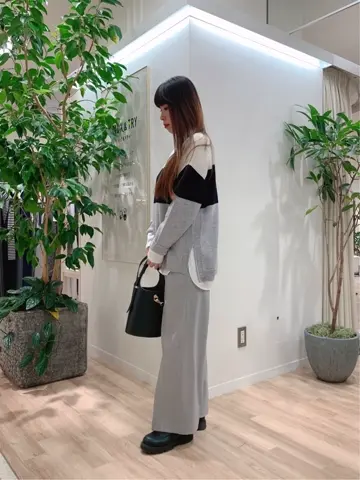 23区 犬塚 コーディネート画像