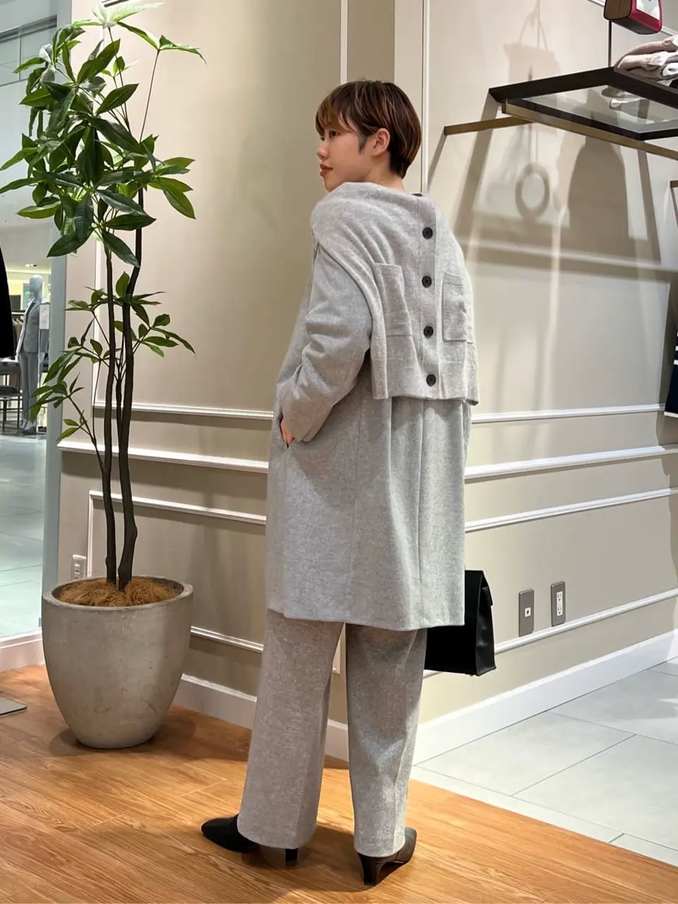 23区 伊藤 コーディネート画像