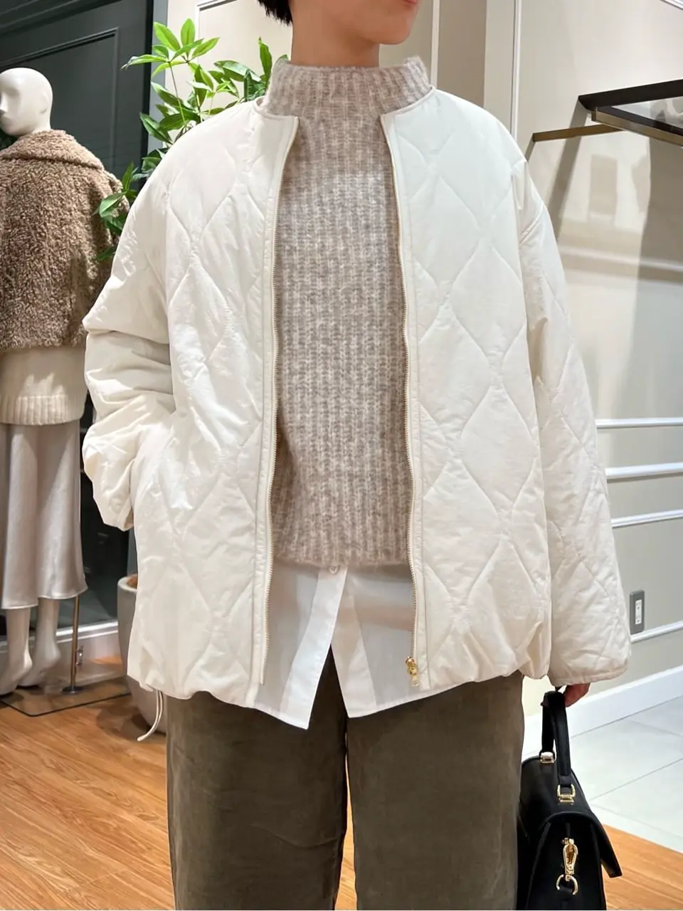 23区 伊藤 コーディネート画像