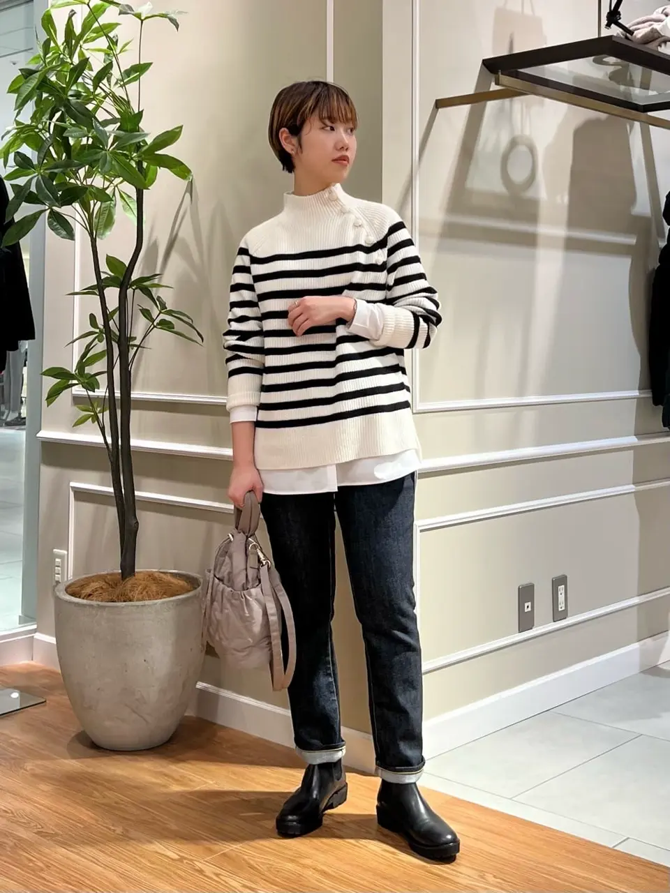 23区 伊藤 コーディネート画像