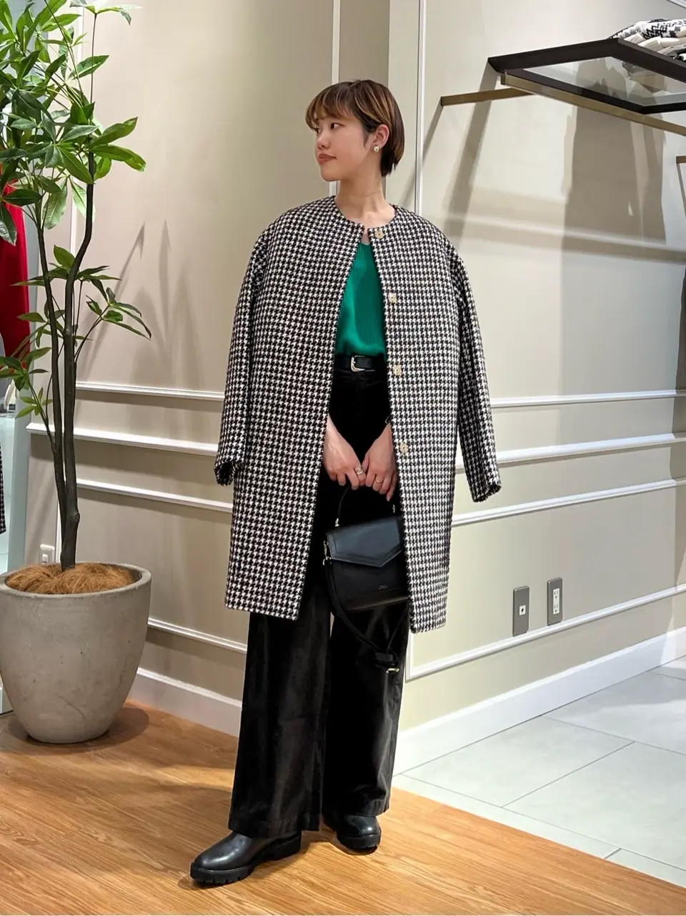 23区 伊藤 コーディネート画像