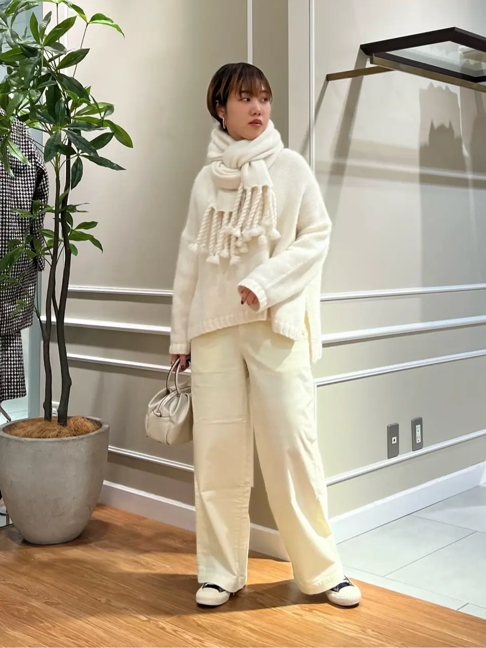 23区 伊藤 コーディネート画像