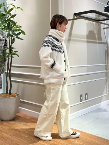 23区 伊藤 コーディネート画像