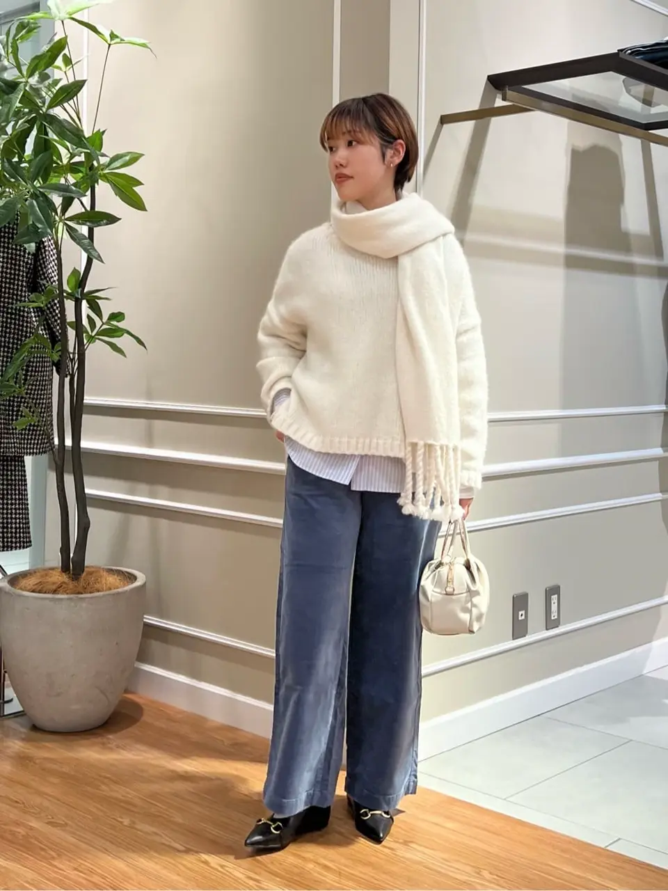 23区 伊藤 コーディネート画像