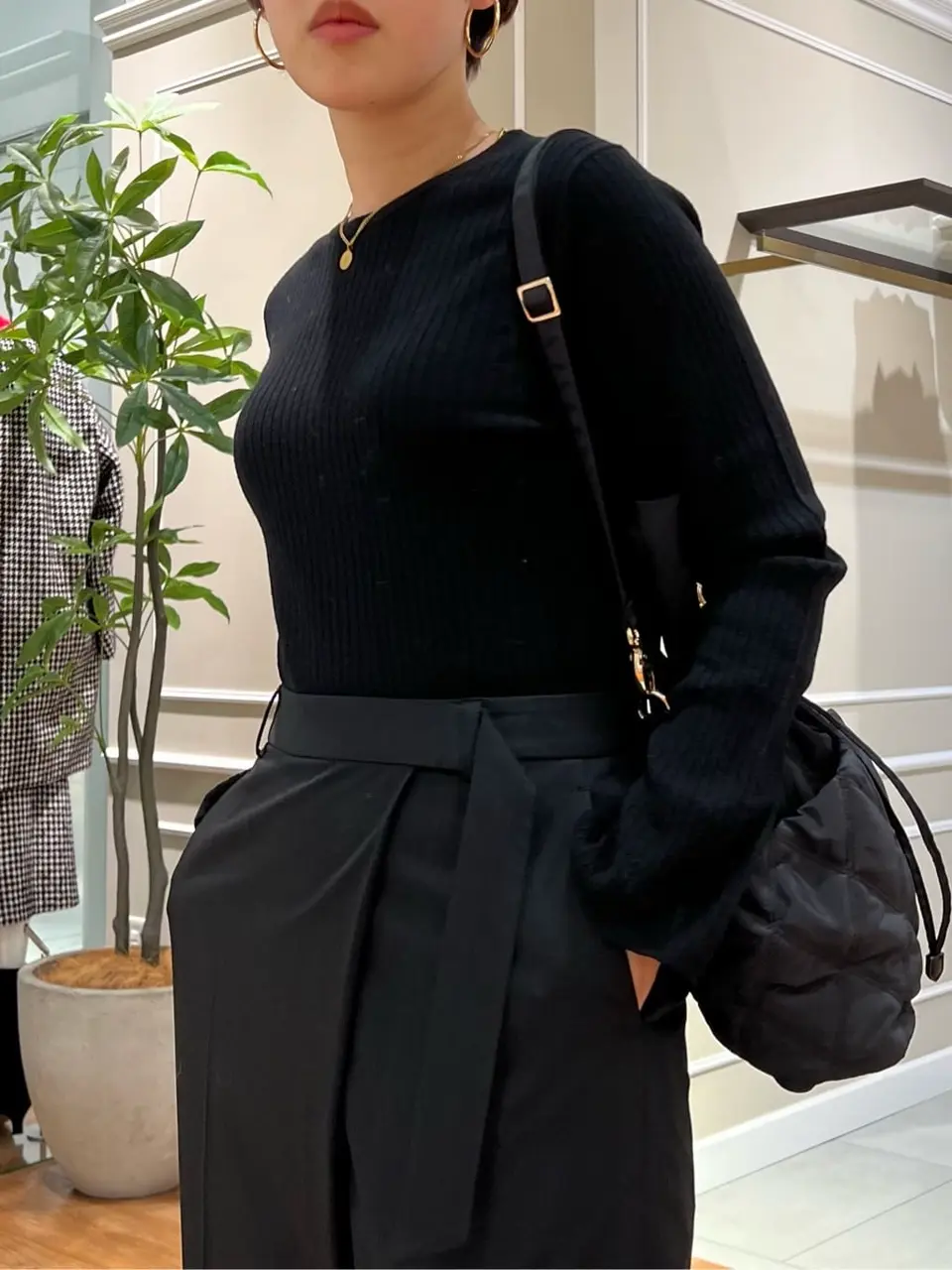 23区 伊藤 コーディネート画像