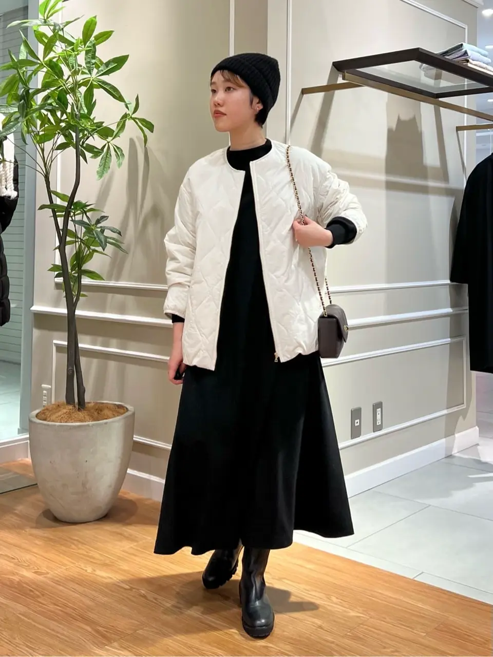 23区 伊藤 コーディネート画像