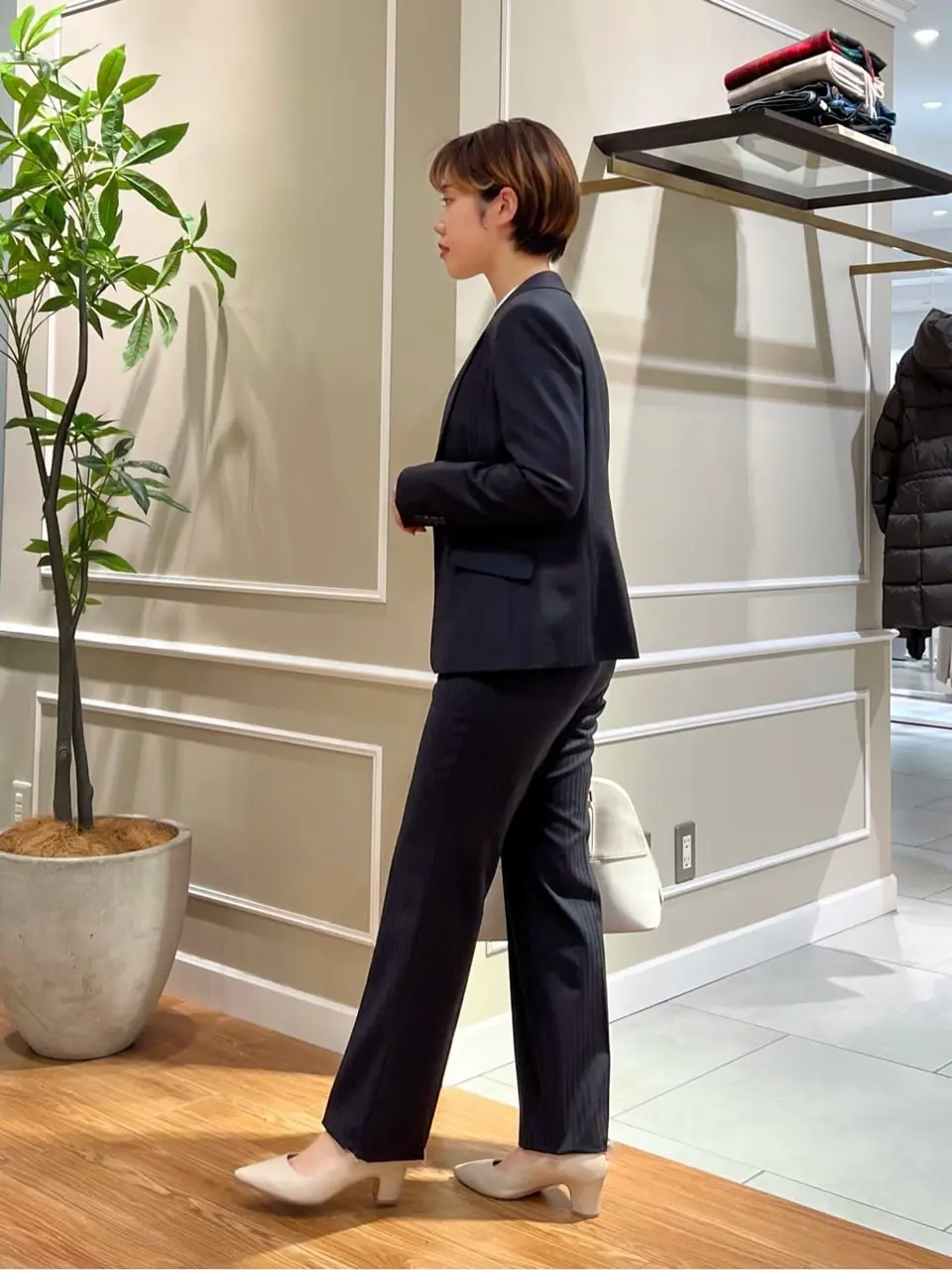 23区 伊藤 コーディネート画像