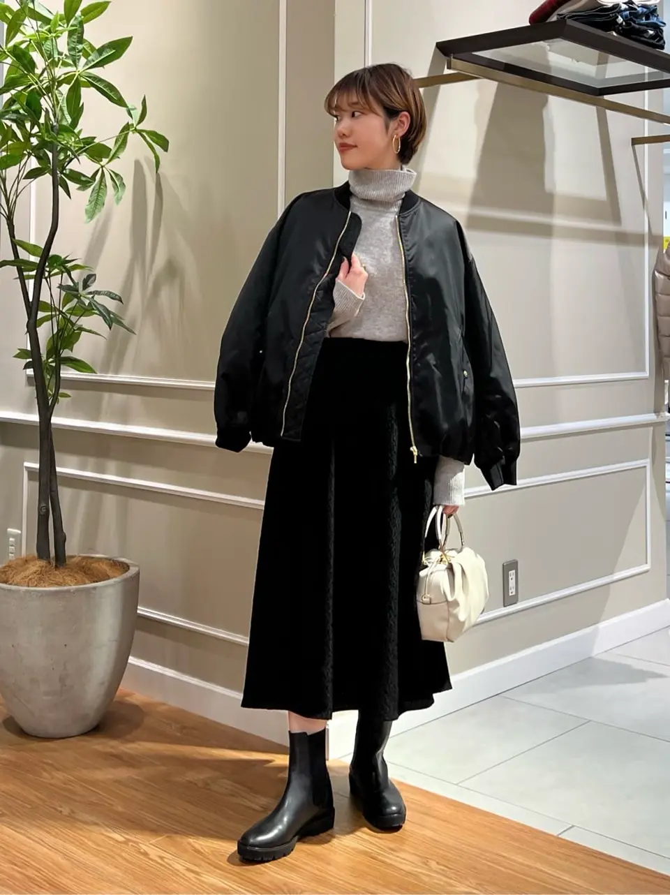 23区 伊藤 コーディネート画像