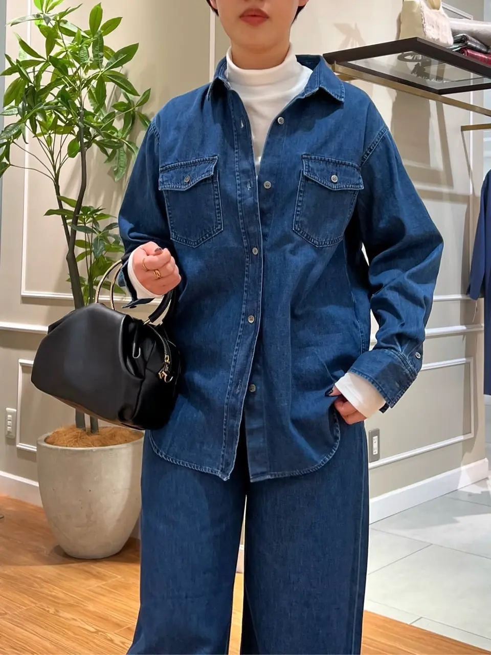 23区 伊藤 コーディネート画像