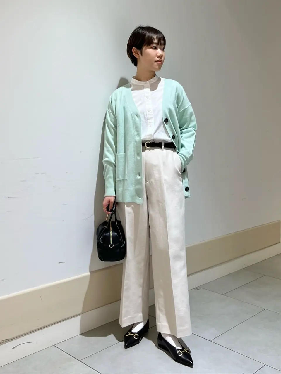 23区 伊藤 コーディネート画像