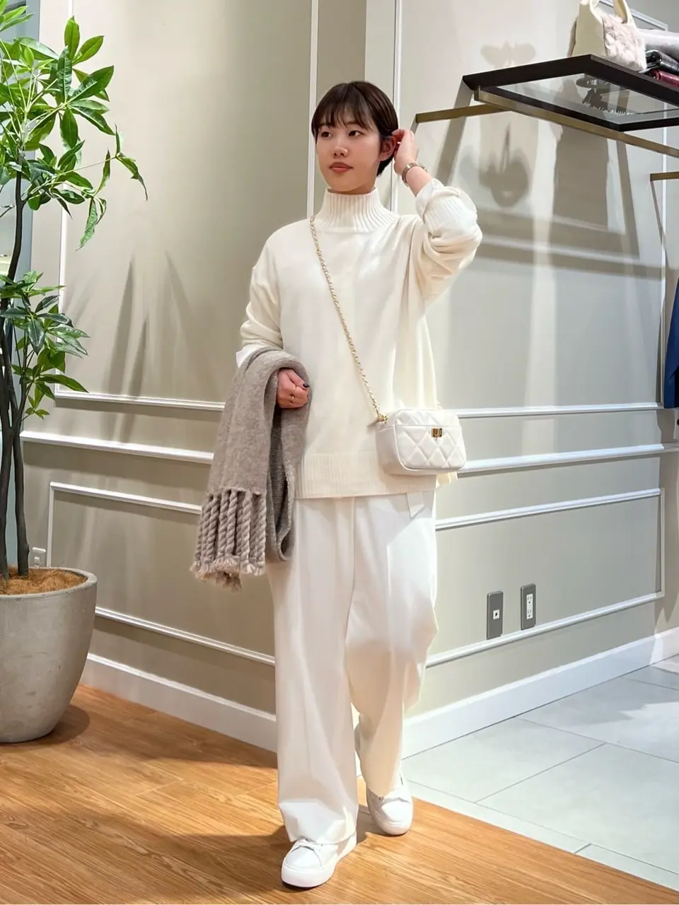 23区 伊藤 コーディネート画像