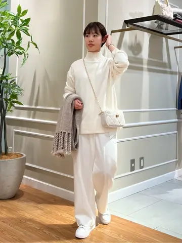 23区 伊藤 コーディネート画像