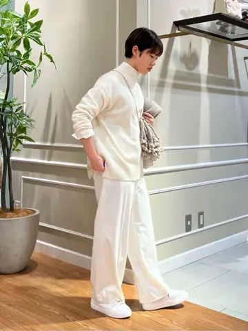 23区 伊藤 コーディネート画像