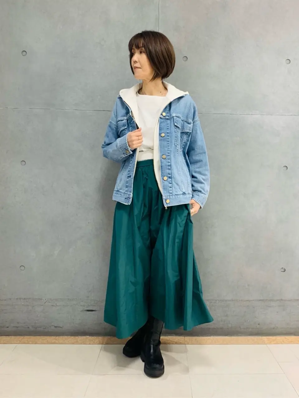 23区 スタッフ  コーディネート画像