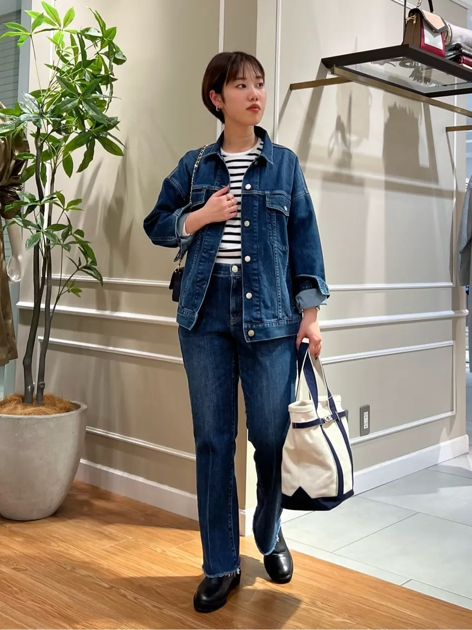 23区 伊藤 コーディネート画像