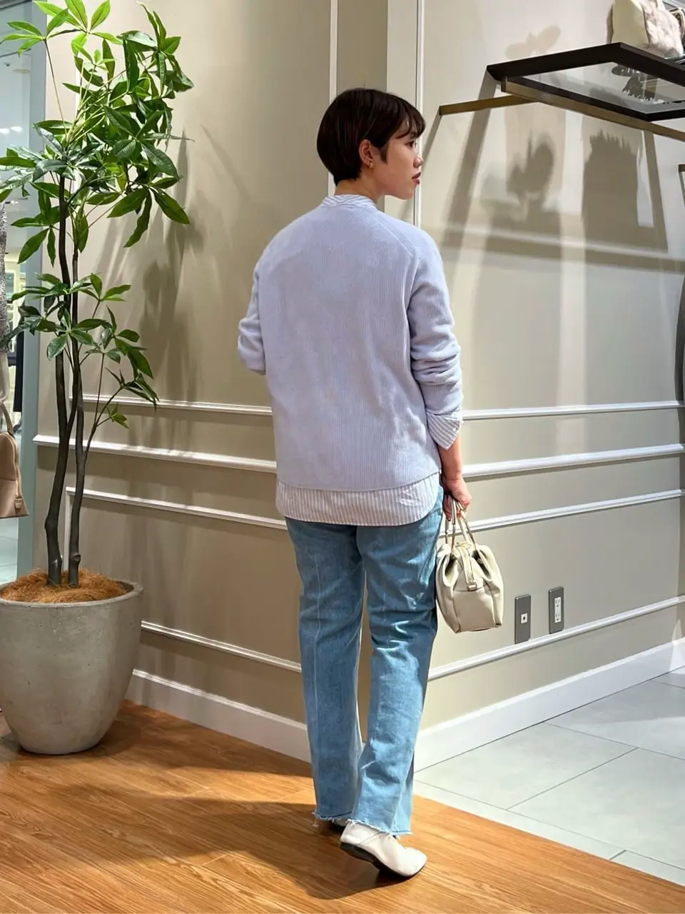 23区 伊藤 コーディネート画像