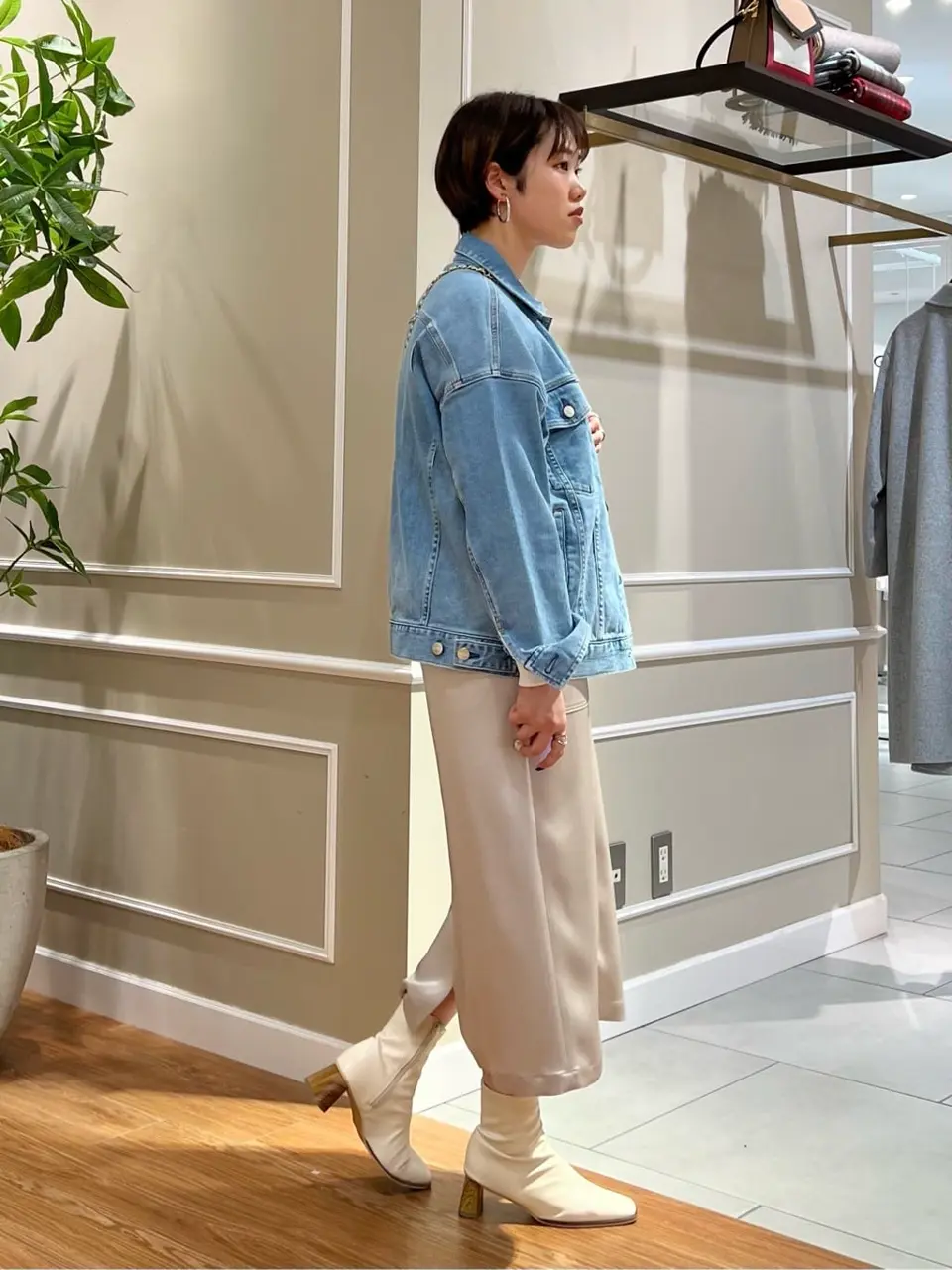 23区 伊藤 コーディネート画像