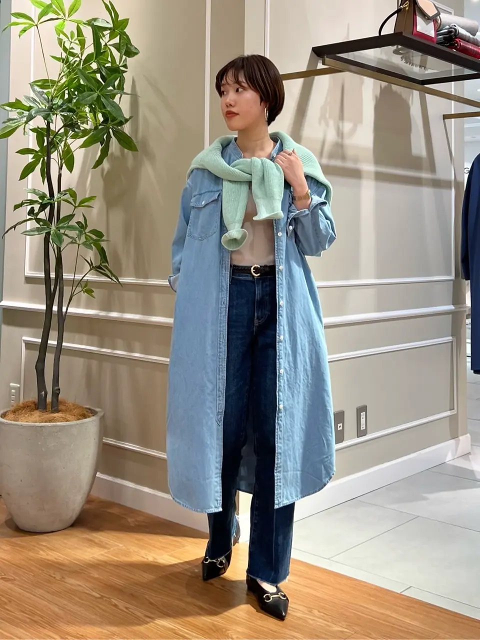 23区 伊藤 コーディネート画像