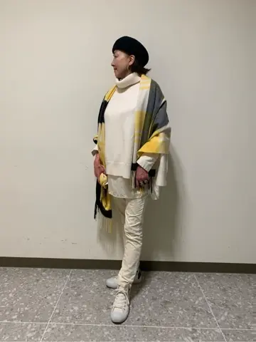 23区 塩谷美喜 コーディネート画像