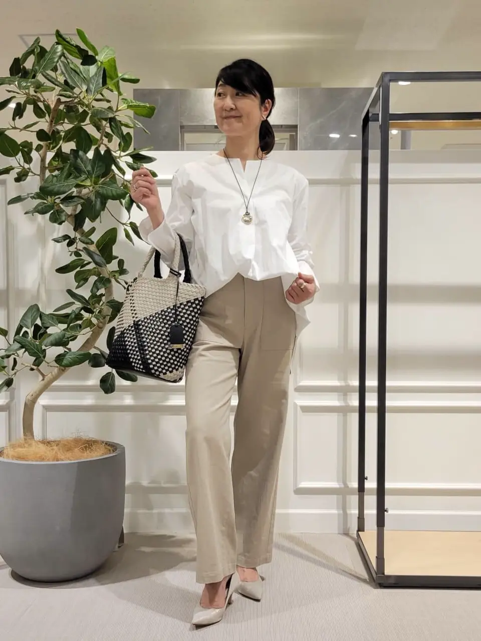 23区 新保 コーディネート画像