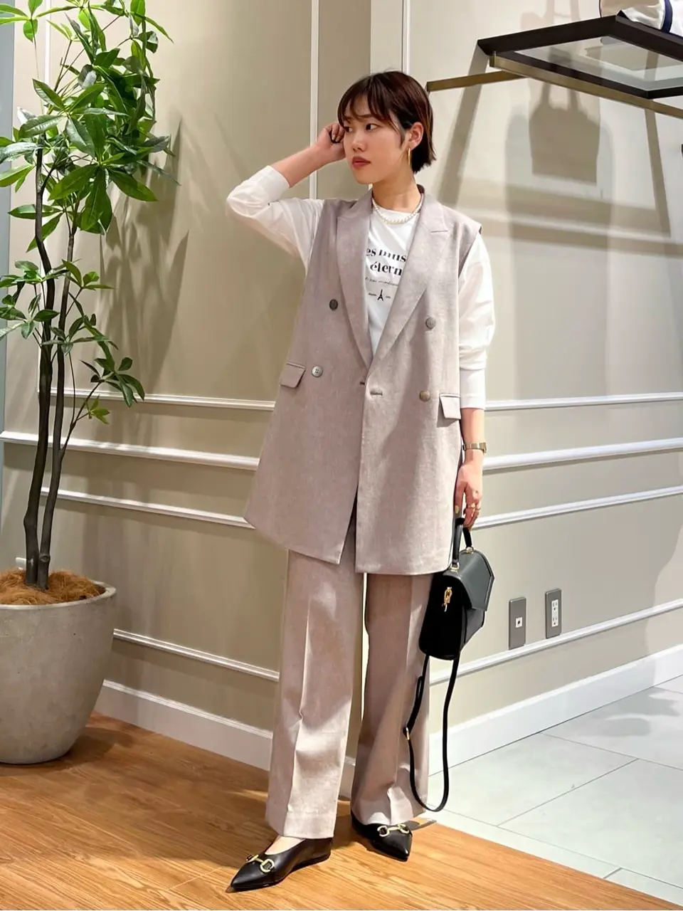 23区 伊藤 コーディネート画像