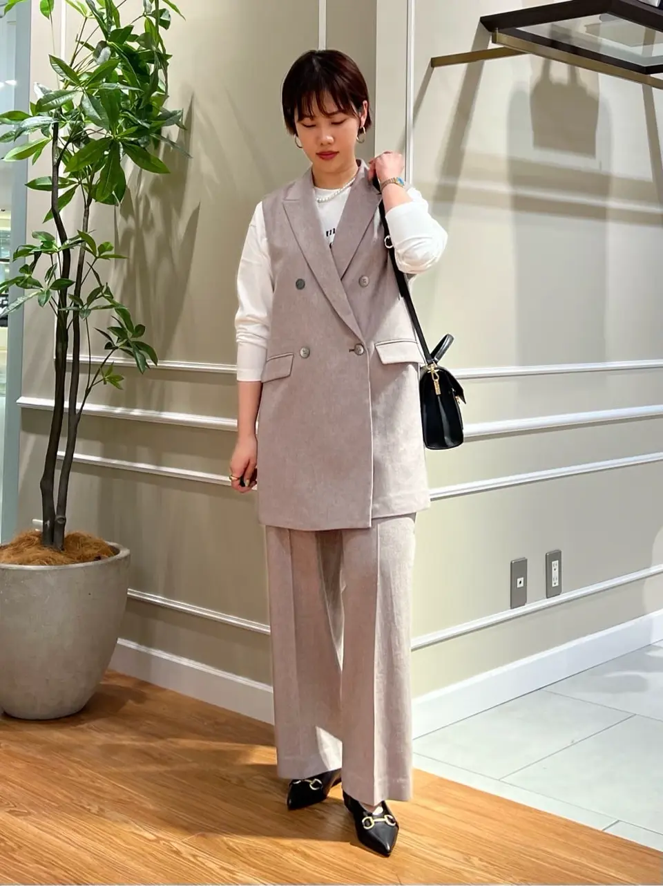 23区 伊藤 コーディネート画像