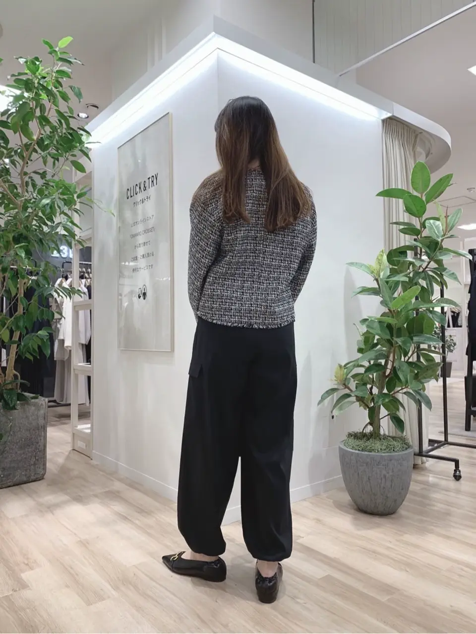 23区 犬塚 コーディネート画像