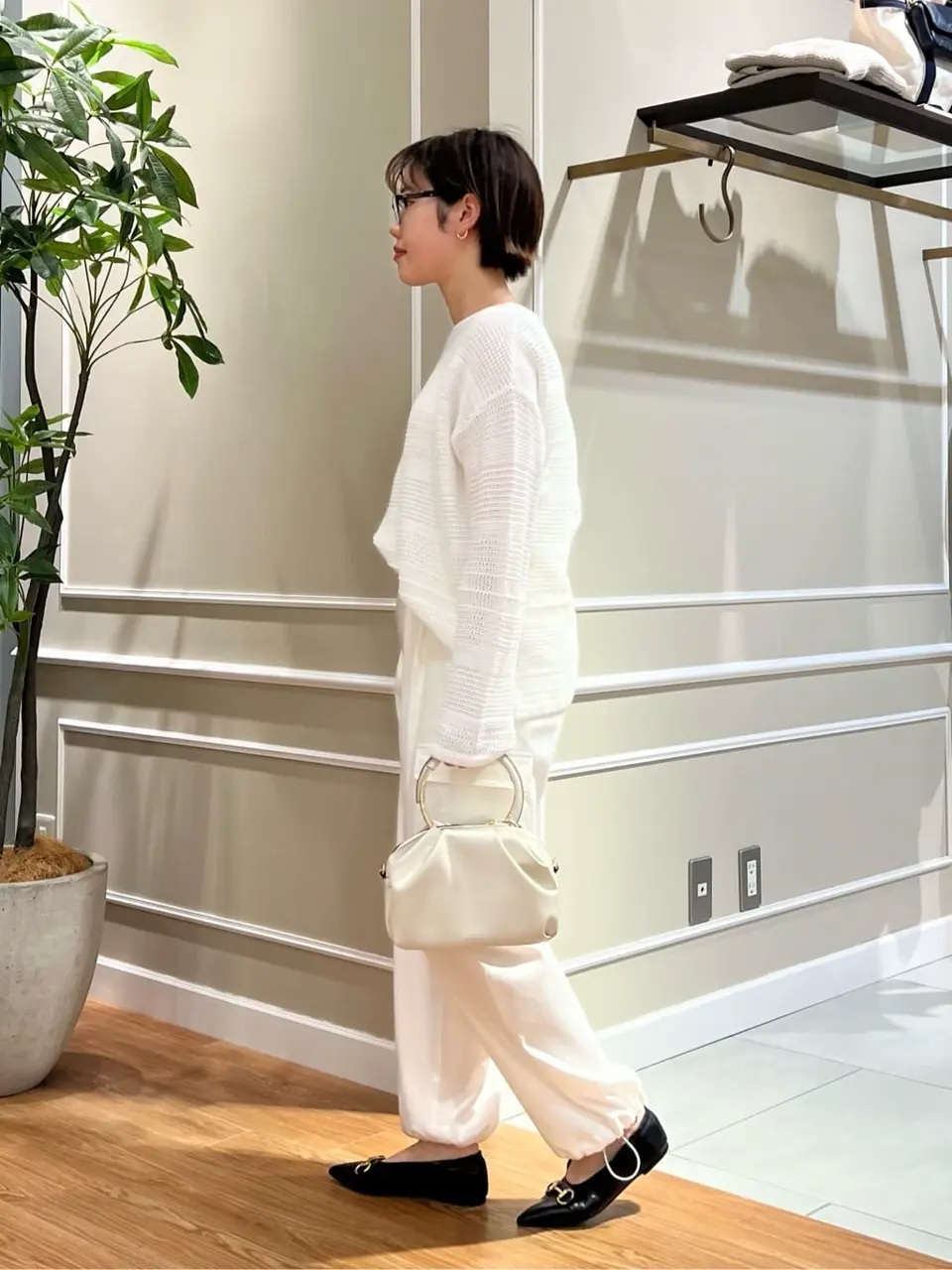 23区 伊藤 コーディネート画像