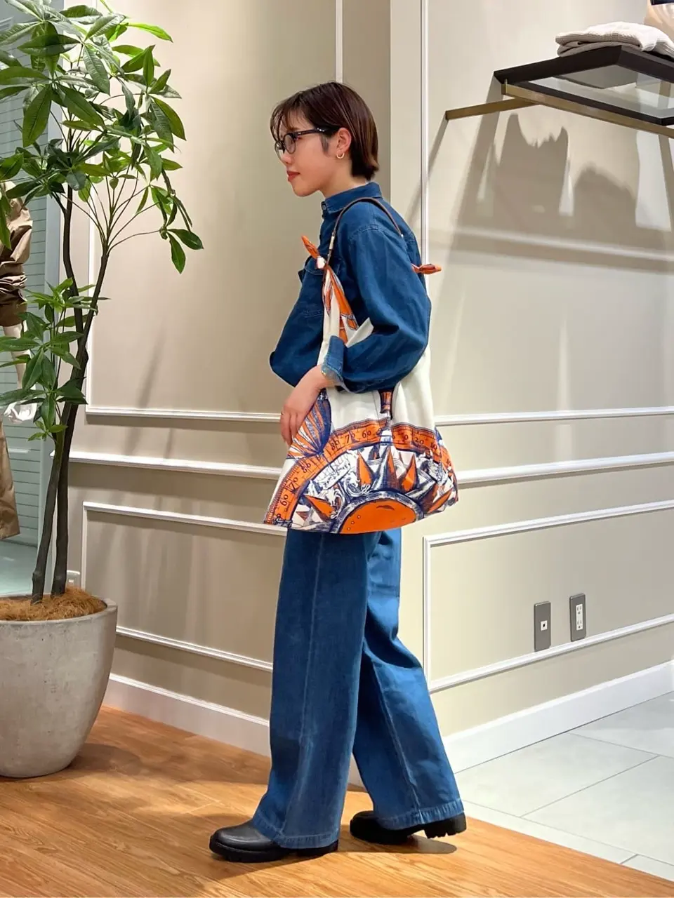 23区 伊藤 コーディネート画像