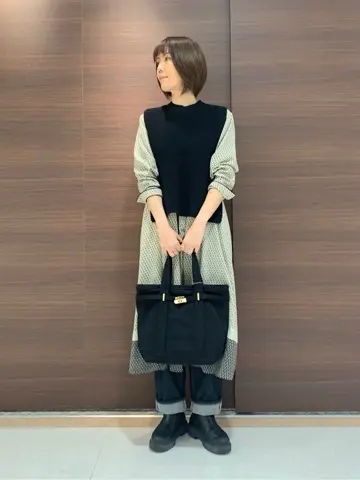 23区 スタッフ  コーディネート画像