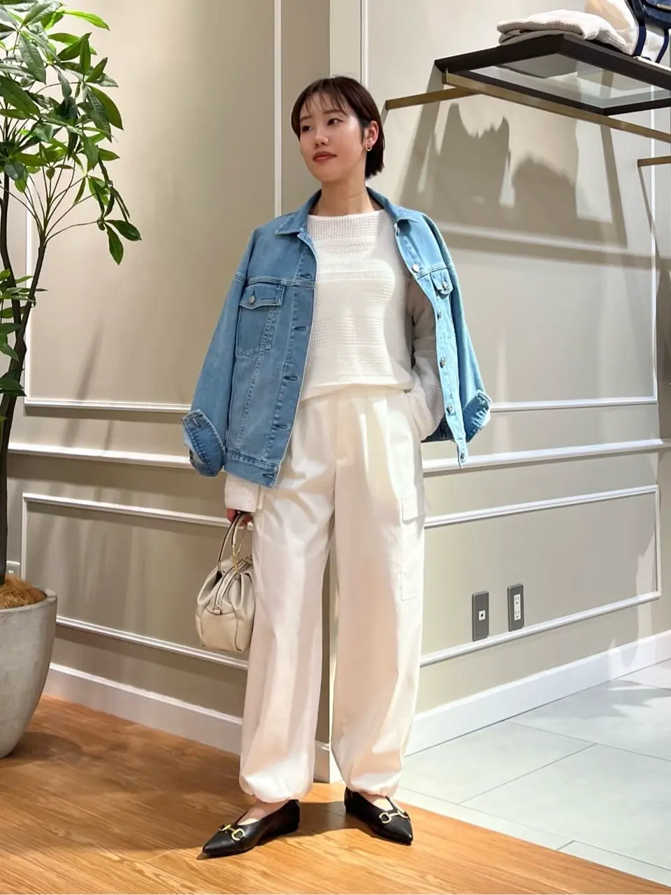 23区 伊藤 コーディネート画像