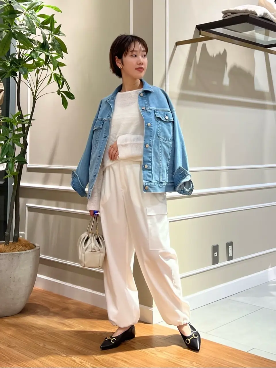 23区 伊藤 コーディネート画像