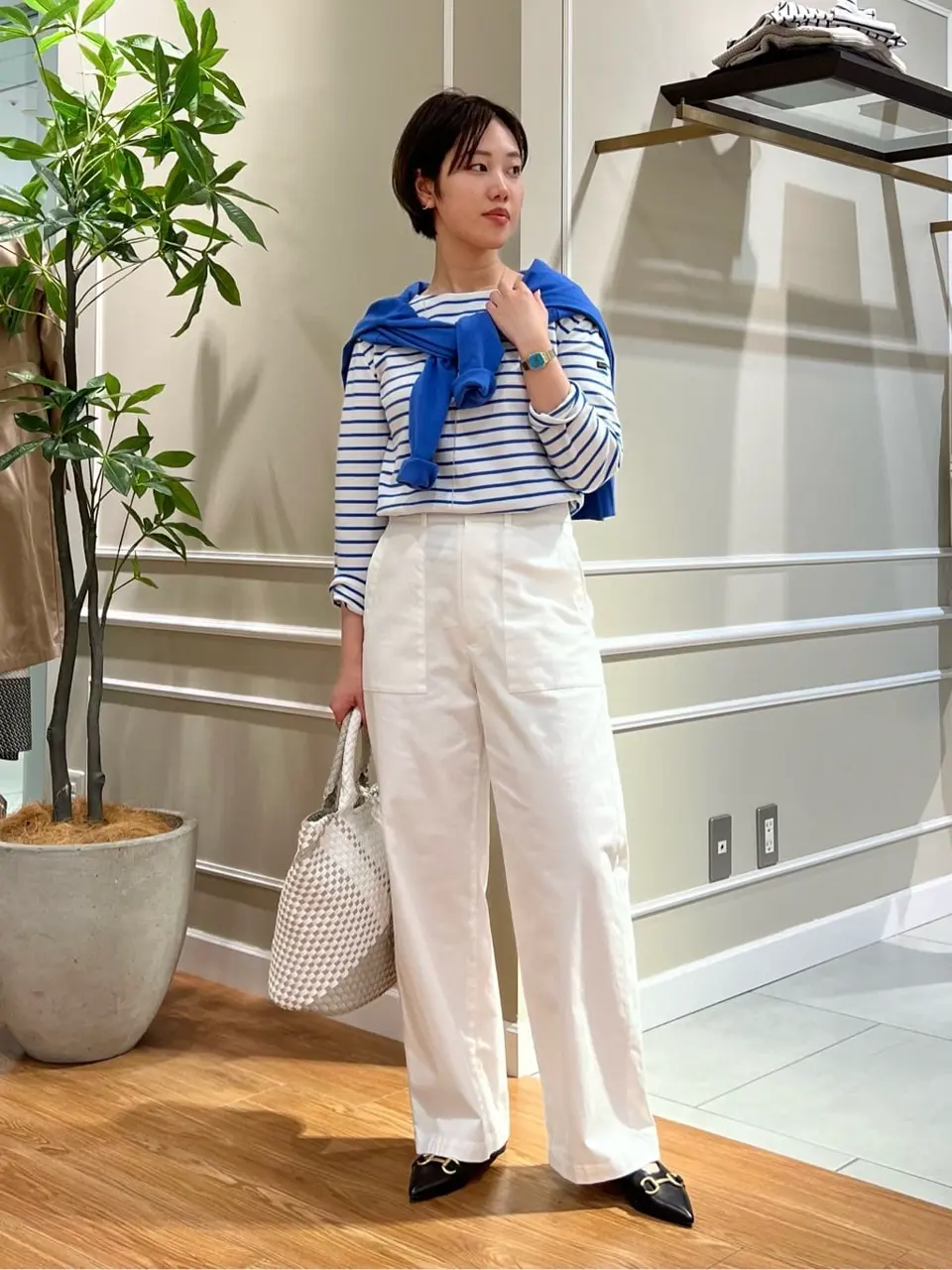 23区 伊藤 コーディネート画像