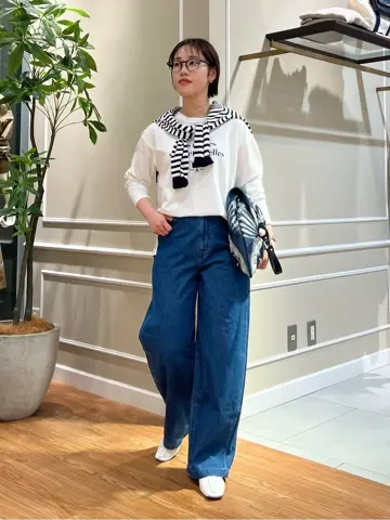 23区 伊藤 コーディネート画像