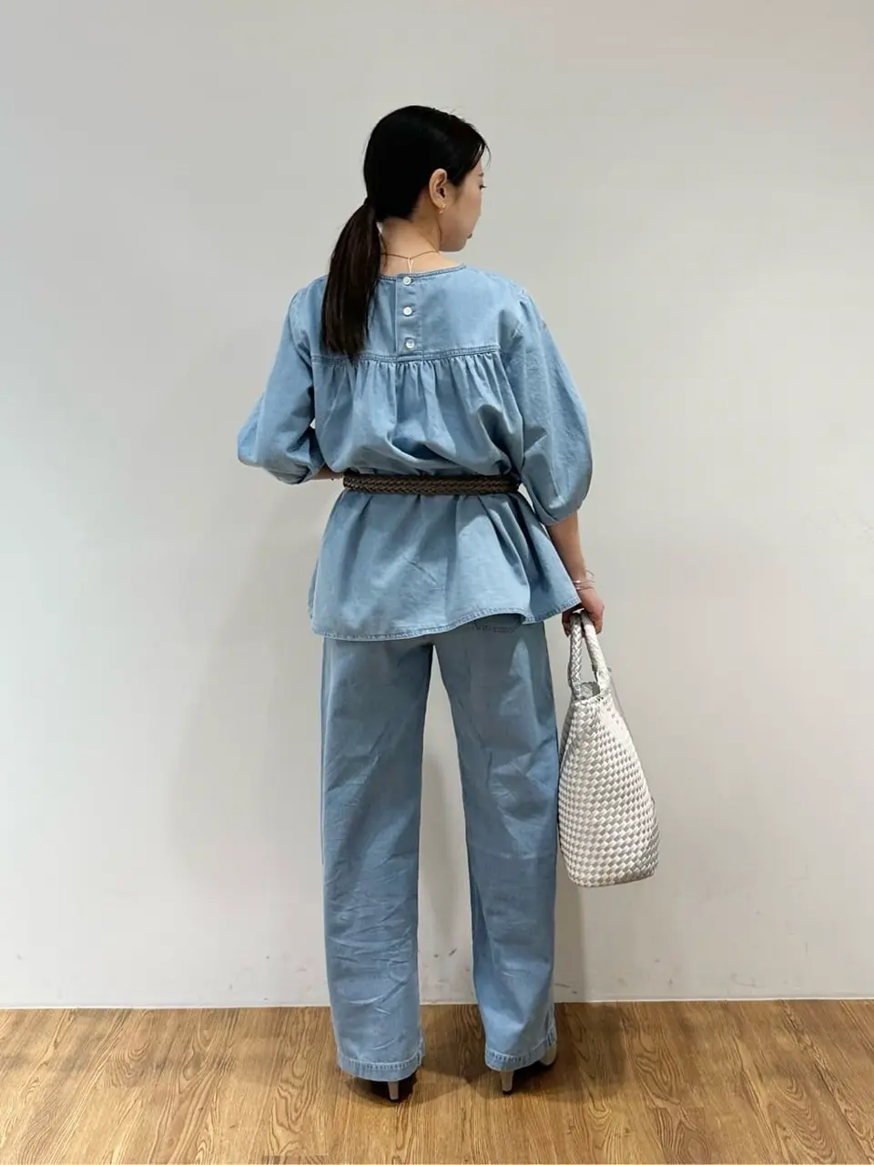 23区 西嶋 コーディネート画像