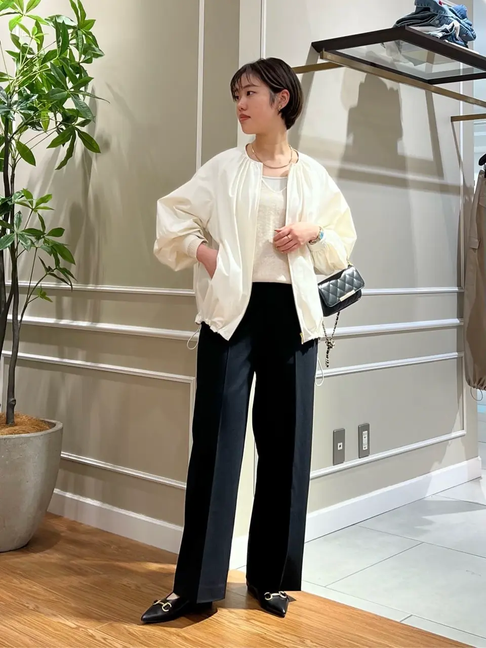 23区 伊藤 コーディネート画像