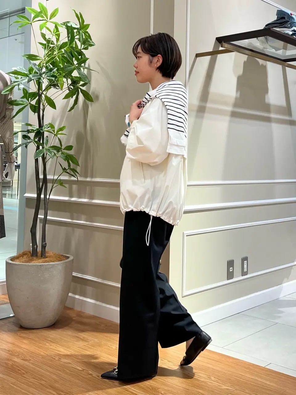 23区 伊藤 コーディネート画像